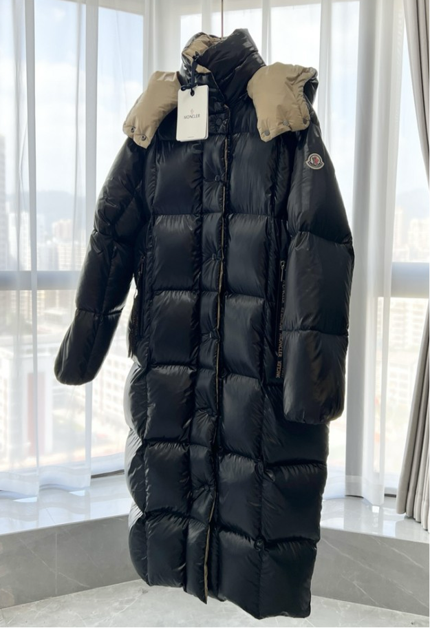 MONCLER  Down Parnaiba Longline Coat